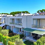 Modern At Perla 빌라 드라치