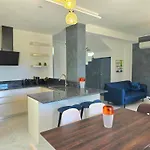 Villa Modern At Perla *