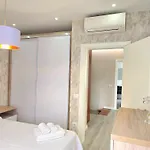 빌라 Modern At Perla *
