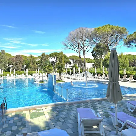 Modern At Perla