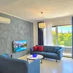 Modern At Perla Villa Durrës
