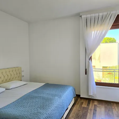 Modern At Perla Villa *