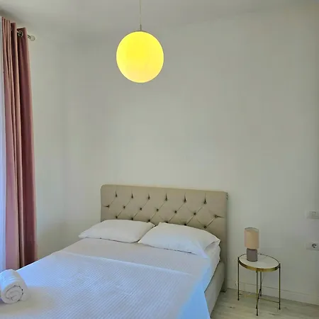 Villa Modern At Perla *