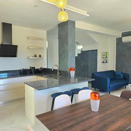 Villa Modern At Perla *