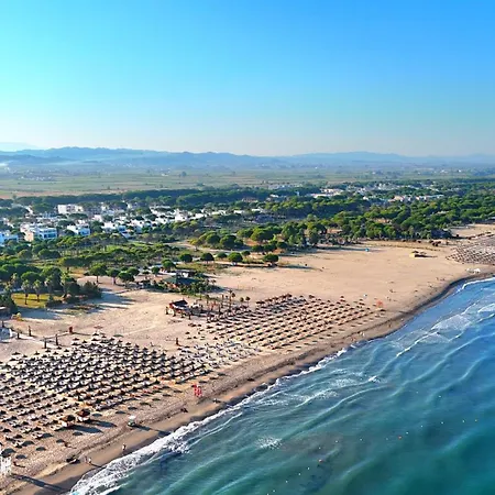 Modern At Perla Durrës