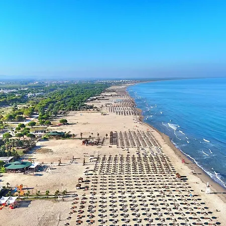 Modern At Perla * Durrës