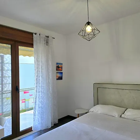 Villa Modern At Perla