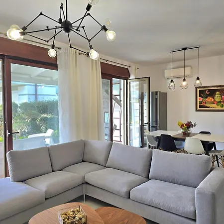 Modern At Perla Villa Dıraç
