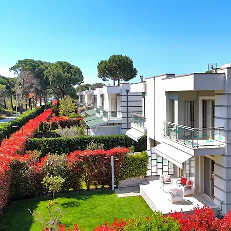 Villa Modern At Perla *