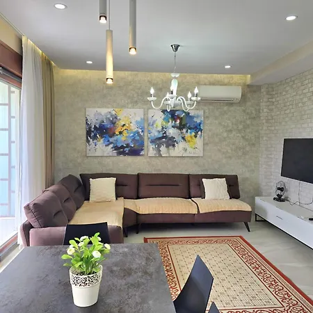 Villa Modern At Perla Plazhi San Pietro