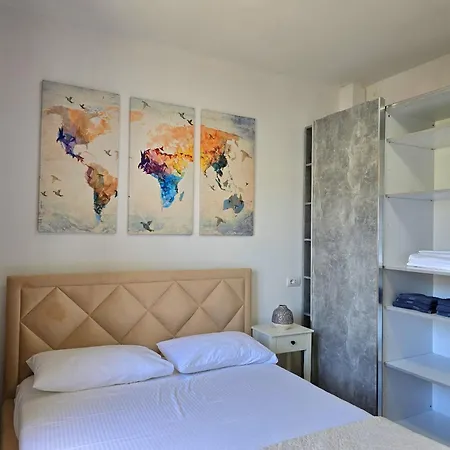 Modern At Perla Willa *