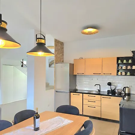 Modern At Perla * Durrës