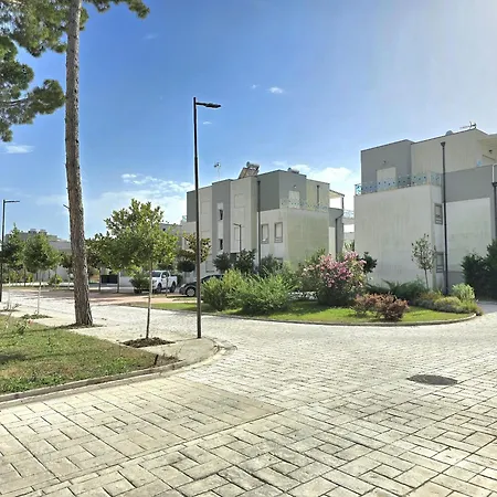 Modern At Perla Villa Durrës