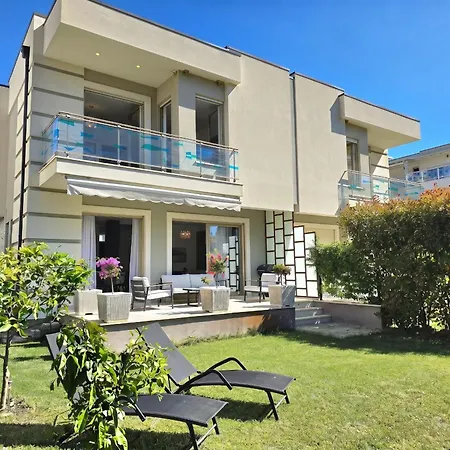 Villa Modern At Perla *