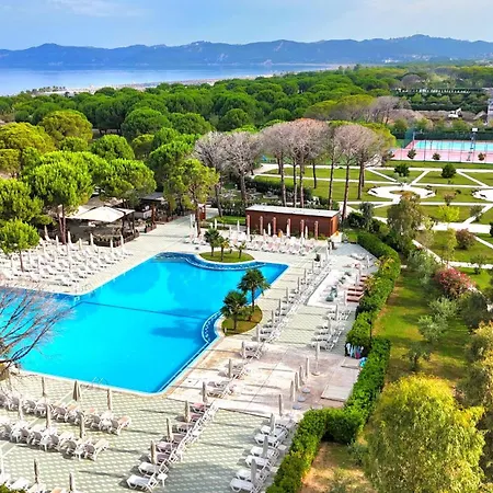 Modern At Perla Villa
