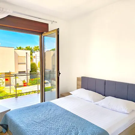 Βίλα Modern At Perla