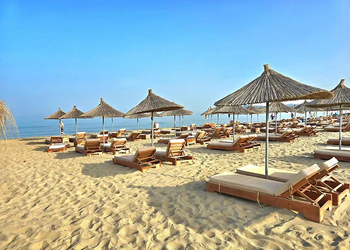 Villa Modern At Perla