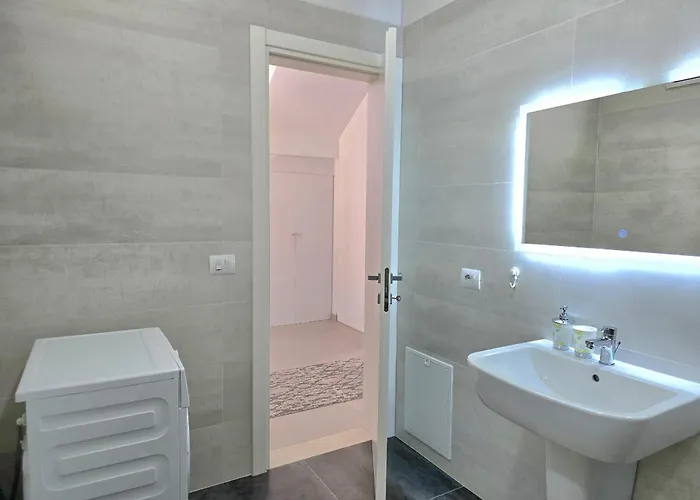 Villa Modern At Perla