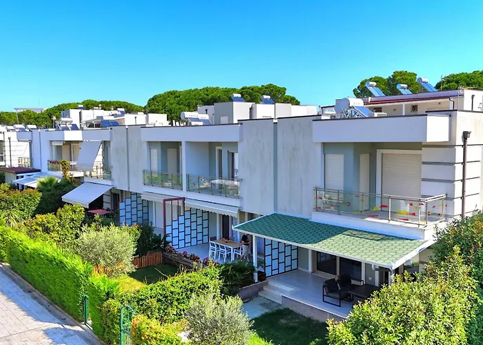Modern At Perla Villa Plazhi San Pietro