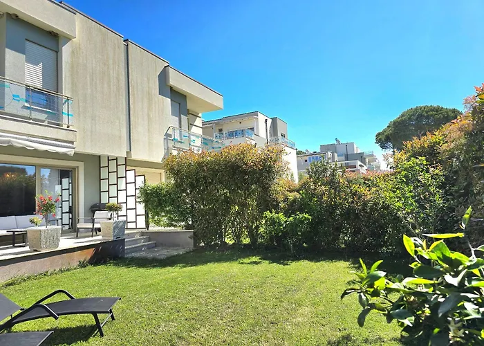 Modern At Perla Villa *