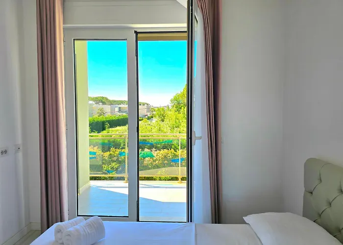 Modern At Perla Villa *