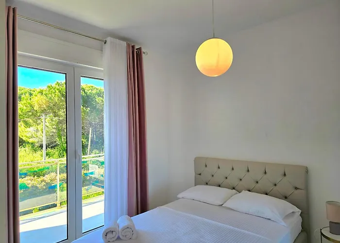 Modern At Perla Villa *