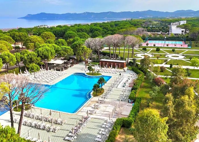 Villa Modern At Perla *