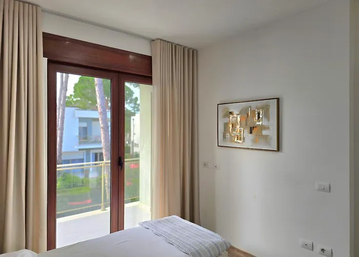 Villa Modern At Perla *