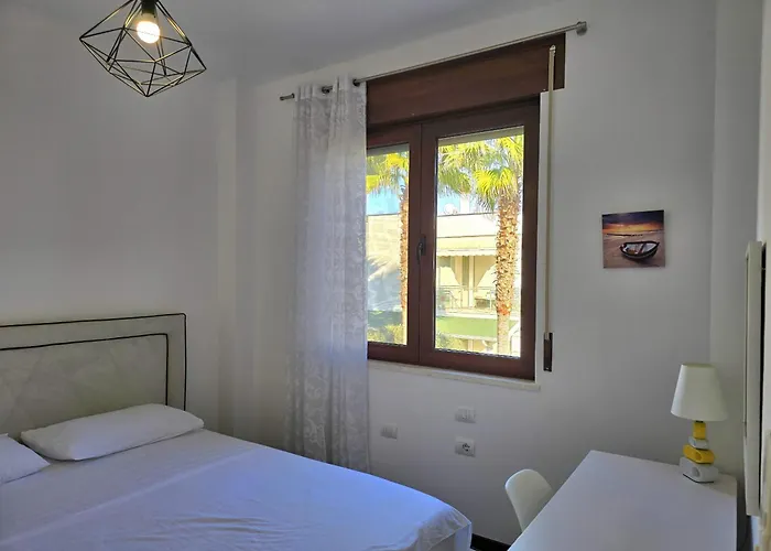 Villa Modern At Perla Draç