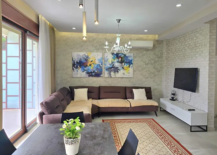 Villa Modern At Perla Draç