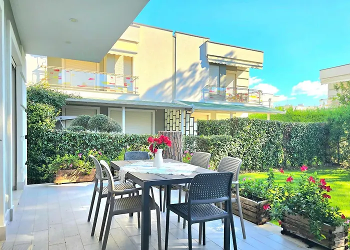 Modern At Perla